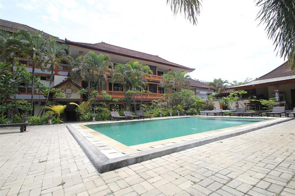 Beneyasa Beach Inn I Kuta  Exterior photo